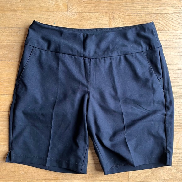 Adidas ULTIMATE 365 MODERN BERMUDA GOLF SHORTS - Picture 5 of 6